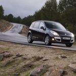 Renault: Une série spéciale Alyum pour les Renault Scenic