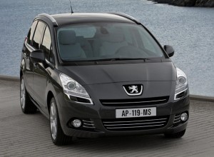 Peugeot 5008 vue de face