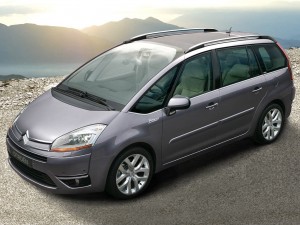 Le Citroen C4 Picasso vue de face