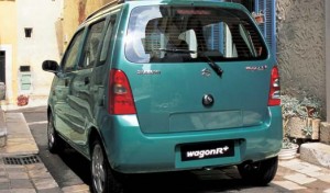 Suzuki Wagon R+ en vue arrière