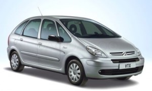 Citroen Xsara de face